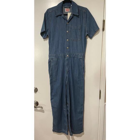 Levi's Short Sleeve Heritage Jumpsuit Size XS NWT Classic Form Flattering - Picture 2 of 15